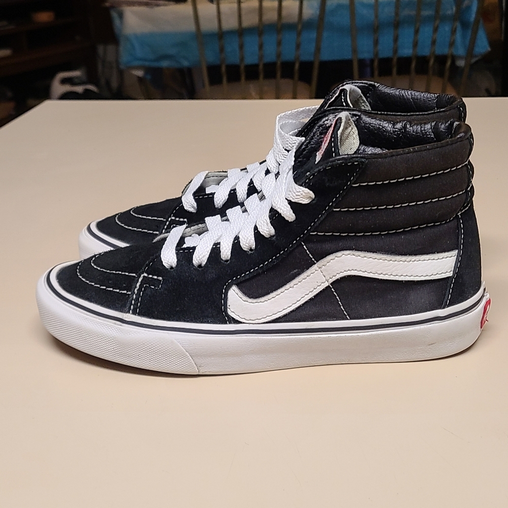 Vans SK8 Hi  top casual skateboard sneakers size 7